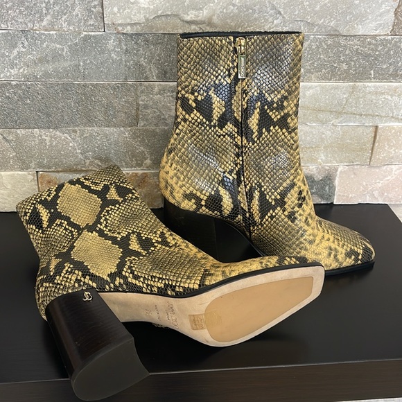 JIMMY CHOO Bryelle 85 Snake-print Leather Ankle Boots - Picture 11 of 13